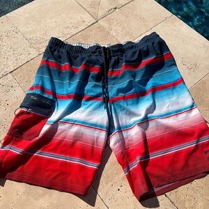 Men’s Billabong board shorts